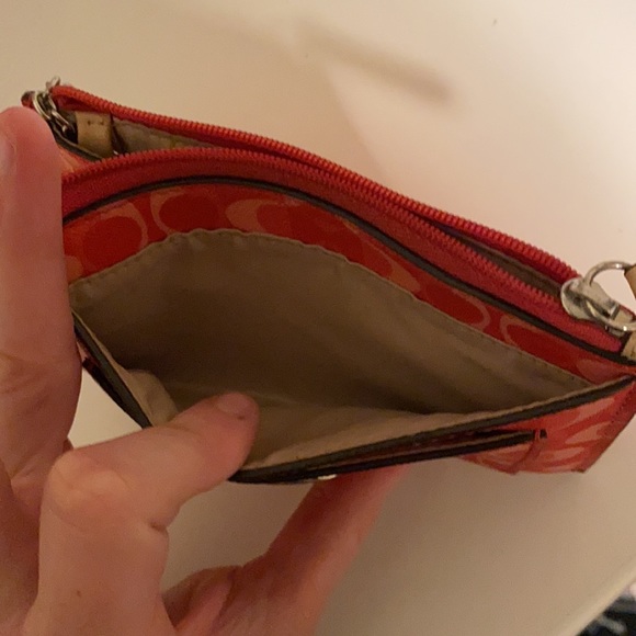 Coach change purse - Picture 7 of 9